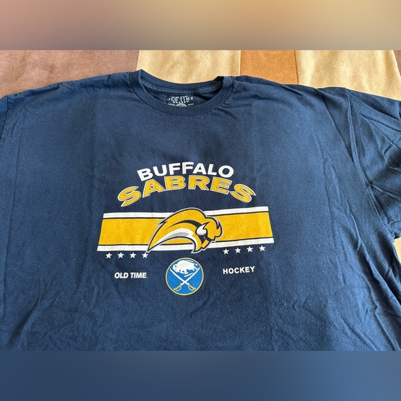 Buffalo Sabres authorized tshirt, men’s XL - Picture 2 of 4
